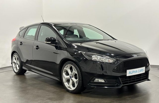 2015 15 Ford Focus 2.0 ST-2 5d 247 BHP