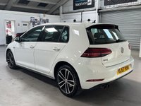 USED 2017 67 VOLKSWAGEN GOLF 1.4 GTE DSG 5d 150 BHP 