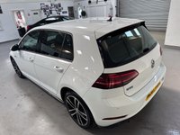USED 2017 67 VOLKSWAGEN GOLF 1.4 GTE DSG 5d 150 BHP 