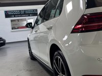 USED 2017 67 VOLKSWAGEN GOLF 1.4 GTE DSG 5d 150 BHP 