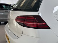 USED 2017 67 VOLKSWAGEN GOLF 1.4 GTE DSG 5d 150 BHP 