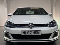 USED 2017 67 VOLKSWAGEN GOLF 1.4 GTE DSG 5d 150 BHP 