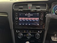 USED 2017 67 VOLKSWAGEN GOLF 1.4 GTE DSG 5d 150 BHP 