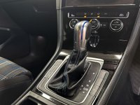 USED 2017 67 VOLKSWAGEN GOLF 1.4 GTE DSG 5d 150 BHP 