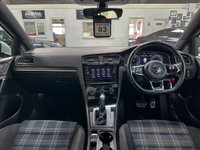 USED 2017 67 VOLKSWAGEN GOLF 1.4 GTE DSG 5d 150 BHP 
