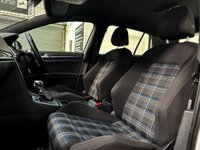 USED 2017 67 VOLKSWAGEN GOLF 1.4 GTE DSG 5d 150 BHP 