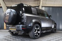 USED 2023 23 LAND ROVER DEFENDER V8 CARPATHIAN EDITION 5d 518 BHP HUGE SPEC, VINTAGE TAN INTERIOR LEATHER - SATIN PPF FROM FACTORY - PAN ROOF - PREMIUM AUDIO - AVAILABLE WITH NATIONWIDE DELIVERY
