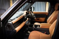 USED 2023 23 LAND ROVER DEFENDER V8 CARPATHIAN EDITION 5d 518 BHP HUGE SPEC, VINTAGE TAN INTERIOR LEATHER - SATIN PPF FROM FACTORY - PAN ROOF - PREMIUM AUDIO - AVAILABLE WITH NATIONWIDE DELIVERY