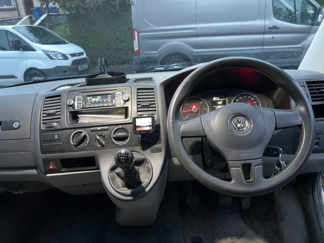 2015 VOLKSWAGEN TRANSPORTER - Photo 8