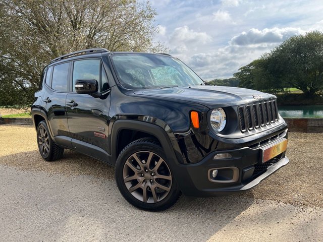 2016 66 Jeep Renegade 2.0 M-JET 75TH ANNIVERSARY 5d 138 BHP