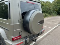 USED 2023 23 MERCEDES-BENZ G-CLASS 4.0 AMG G 63 4MATIC CARBON EDITION 5d 577 BHP DARK OLIVE GREEN MAGNO
