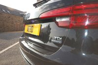 USED 2017 66 AUDI A4 2.0 TDI (190) Quattro S Line 5dr S Tronic Automatic Euro 6 (Satellite Navigation, DAB Digital Radio, Heated Front Seats, Front and Rear Parking Sensors) NATIONWIDE DELIVERY - RESERVE ONLINE TODAY