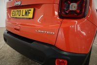 USED 2020 70 JEEP RENEGADE 1.0 LIMITED 5d 118 BHP GREAT COLOUR COMBINATION WITH LOW MILES