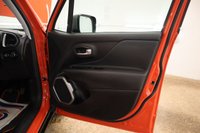 USED 2020 70 JEEP RENEGADE 1.0 LIMITED 5d 118 BHP GREAT COLOUR COMBINATION WITH LOW MILES