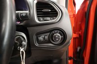 USED 2020 70 JEEP RENEGADE 1.0 LIMITED 5d 118 BHP GREAT COLOUR COMBINATION WITH LOW MILES