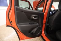 USED 2020 70 JEEP RENEGADE 1.0 LIMITED 5d 118 BHP GREAT COLOUR COMBINATION WITH LOW MILES