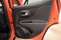 USED 2020 70 JEEP RENEGADE 1.0 LIMITED 5d 118 BHP GREAT COLOUR COMBINATION WITH LOW MILES
