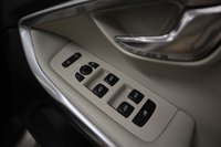 USED 2018 68 VOLVO V40 2.0 T3 INSCRIPTION 5d 151 BHP WITH FACTORY EXTRAS, A GREAT SERVICE HISTORY AND STUNNING INTERIO THIS MUST BEEN SEEN