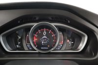 USED 2018 68 VOLVO V40 2.0 T3 INSCRIPTION 5d 151 BHP WITH FACTORY EXTRAS, A GREAT SERVICE HISTORY AND STUNNING INTERIO THIS MUST BEEN SEEN