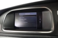 USED 2018 68 VOLVO V40 2.0 T3 INSCRIPTION 5d 151 BHP WITH FACTORY EXTRAS, A GREAT SERVICE HISTORY AND STUNNING INTERIO THIS MUST BEEN SEEN