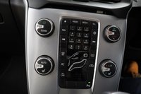 USED 2018 68 VOLVO V40 2.0 T3 INSCRIPTION 5d 151 BHP WITH FACTORY EXTRAS, A GREAT SERVICE HISTORY AND STUNNING INTERIO THIS MUST BEEN SEEN