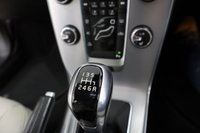 USED 2018 68 VOLVO V40 2.0 T3 INSCRIPTION 5d 151 BHP WITH FACTORY EXTRAS, A GREAT SERVICE HISTORY AND STUNNING INTERIO THIS MUST BEEN SEEN