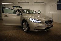USED 2018 68 VOLVO V40 2.0 T3 INSCRIPTION 5d 151 BHP WITH FACTORY EXTRAS, A GREAT SERVICE HISTORY AND STUNNING INTERIO THIS MUST BEEN SEEN
