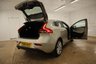 USED 2018 68 VOLVO V40 2.0 T3 INSCRIPTION 5d 151 BHP WITH FACTORY EXTRAS, A GREAT SERVICE HISTORY AND STUNNING INTERIO THIS MUST BEEN SEEN