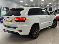 USED 2017 67 JEEP GRAND CHEROKEE 6.4 SRT NIGHT 5d 461 BHP GREAT HISTORY & PAN SROOF - SRT NIGHT - CARBON FIBRE PACK!