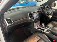 USED 2017 67 JEEP GRAND CHEROKEE 6.4 SRT NIGHT 5d 461 BHP GREAT HISTORY & PAN SROOF - SRT NIGHT - CARBON FIBRE PACK!
