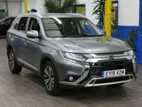 USED 2019 19 MITSUBISHI OUTLANDER 2.0 JURO 5d 148 BHP 7 SEATS SAT NAV REAR CAMERA ANDROID APPLE CARPLAY HEATED SEATS 1 OWNER GENUINE LOW MILEAGE MITSUBISHI WARRANTY TILL MARCH 2024