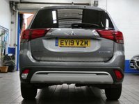 USED 2019 19 MITSUBISHI OUTLANDER 2.0 JURO 5d 148 BHP 7 SEATS SAT NAV REAR CAMERA ANDROID APPLE CARPLAY HEATED SEATS 1 OWNER GENUINE LOW MILEAGE MITSUBISHI WARRANTY TILL MARCH 2024