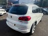 USED 2015 64 VOLKSWAGEN TIGUAN 2.0 R LINE TDI BLUEMOTION TECHNOLOGY 4MOTION 5dr 