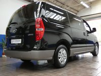USED 2019 69 HYUNDAI i800 2.5 CRDI SE 5d 134 BHP 8 SEATS HEATED SEATS PARKING SENSORS HYUNDAI WARRANTY DEC 2024