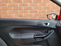 USED 2013 63 FORD FIESTA 1.2 ZETEC 3d 81 BHP 