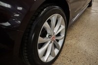 USED 2017 67 JAGUAR XF 2.0 D R-SPORT 4d 238 BHP IN STUNNING COLOUR COMBINATION WITH 1 PREVIOUS OWNER AND LOW MILES