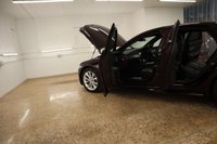 USED 2017 67 JAGUAR XF 2.0 D R-SPORT 4d 238 BHP IN STUNNING COLOUR COMBINATION WITH 1 PREVIOUS OWNER AND LOW MILES