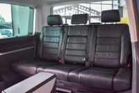 USED 2017 67 VOLKSWAGEN CARAVELLE 2.0 EXECUTIVE TDI BMT 5d 148 BHP Heated Electric Seats, Sat Nav