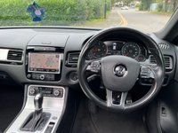 USED 2013 63 VOLKSWAGEN TOUAREG 3.0 V6 R-LINE TDI BLUEMOTION TECHNOLOGY 5d 242 BHP 