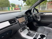 USED 2013 63 VOLKSWAGEN TOUAREG 3.0 V6 R-LINE TDI BLUEMOTION TECHNOLOGY 5d 242 BHP 