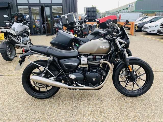 2018 68 Triumph Street Twin - BUY ONLINE 24 HRS A DAY - FINANCE AVAILABLE - ALL TYPES OF CREDIT ACCEPTED