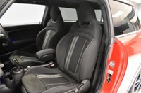 USED 2019 19 MINI HATCH COOPER 1.5 SPORT 3 DOOR **&pound;239 A MONTH WITH &pound;671 DEPOSIT**