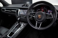 USED 2017 67 PORSCHE MACAN 2.0 T PDK 