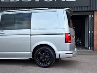 USED 2017 17 VOLKSWAGEN TRANSPORTER 2.0L T32 TDI SPORTLINE KOMBI BMT 0d 201 BHP CUSTOM