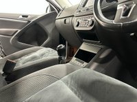 USED 2015 15 VOLKSWAGEN TIGUAN 2.0 MATCH TDI BLUEMOTION TECHNOLOGY 4MOTION 5d 139 BHP 57235 Miles, 4 Motion , Pearl Black , Alcantara Titan Black Interior , Multi Function Leather Steering Wheel