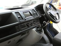 USED 2019 19 VOLKSWAGEN TRANSPORTER 2.0 T30 TDI P/V STARTLINE BMT 101 BHP SWB BLUETOOTH PARKING SENSORS PLYLINED ROOF RACKS SHELVING 1 OWNER GENUINE LOW MILES