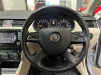 USED 2013 63 SKODA OCTAVIA  1.6 TDI Elegance Estate 5dr Diesel Manual Euro 5 (s/s) (105 ps) Sat Nav, Cruise Control, DAB