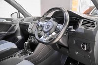 USED 2016 66 VOLKSWAGEN TIGUAN 2.0 R-LINE TDI BMT 4MOTION DSG 5d 188 BHP + NATIONWIDE HOME DELIVERY +