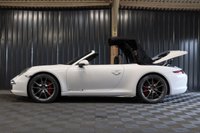 USED 2012 12 PORSCHE 911 3.8 CARRERA S PDK 2d 400 BHP FULL SERVICE HISTORY - 24 MONTH WARRANTY - FRONT END PPF - GREAT SPEC - BOSE - SPORTS EXHAUST - ELECTRIC WIND DEFLECTOR - SPORTS CHRONO PACKAGE