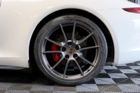 USED 2012 12 PORSCHE 911 3.8 CARRERA S PDK 2d 400 BHP FULL SERVICE HISTORY - 24 MONTH WARRANTY - FRONT END PPF - GREAT SPEC - BOSE - SPORTS EXHAUST - ELECTRIC WIND DEFLECTOR - SPORTS CHRONO PACKAGE